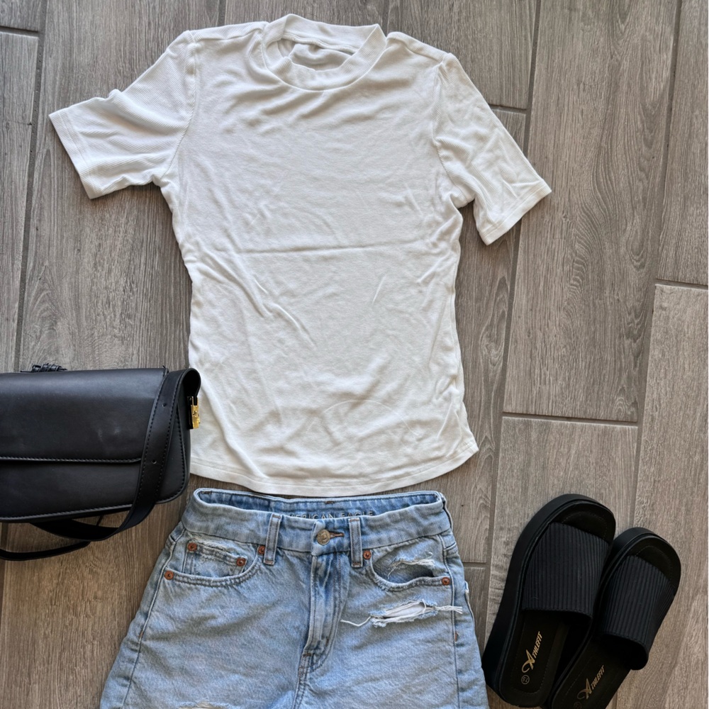 White High Collar T-Shirt